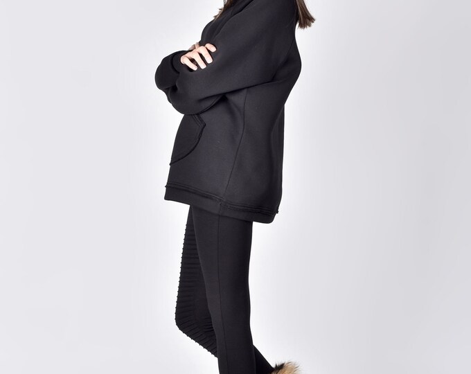Front Pocket Warm Sweatshirt A12770