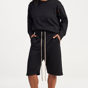 Cotton Knee Length Shorts A92016