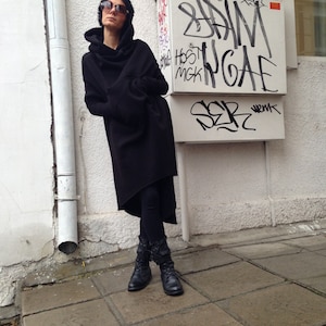 Black Extravarant Maxi Asymmetric Hoodie / Quilted Cotton Warm Top A08022