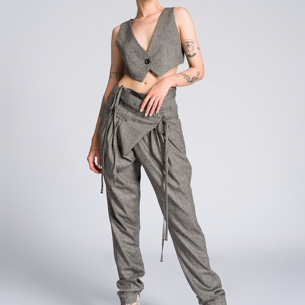 Tapered Pants with Overlap Front A92295