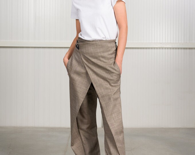 Plain Weave Pants with Overlap Front A92211