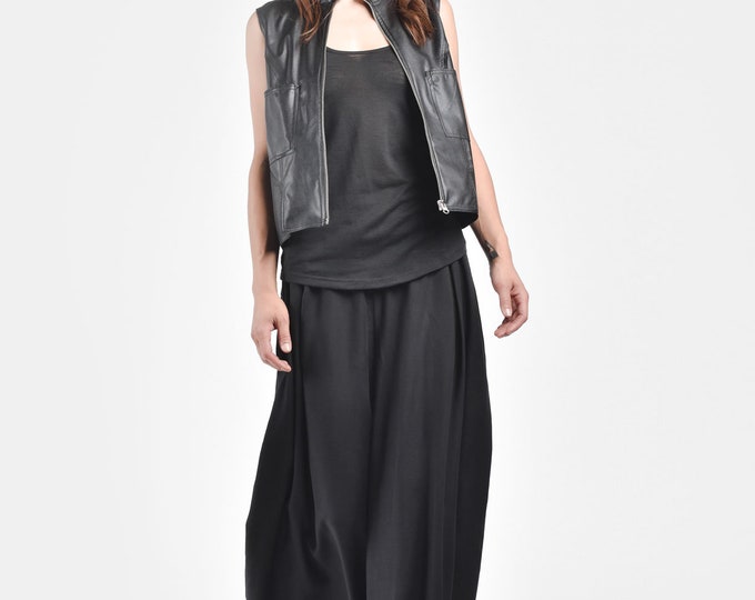 Front Zip Eco Leather Vest A02688