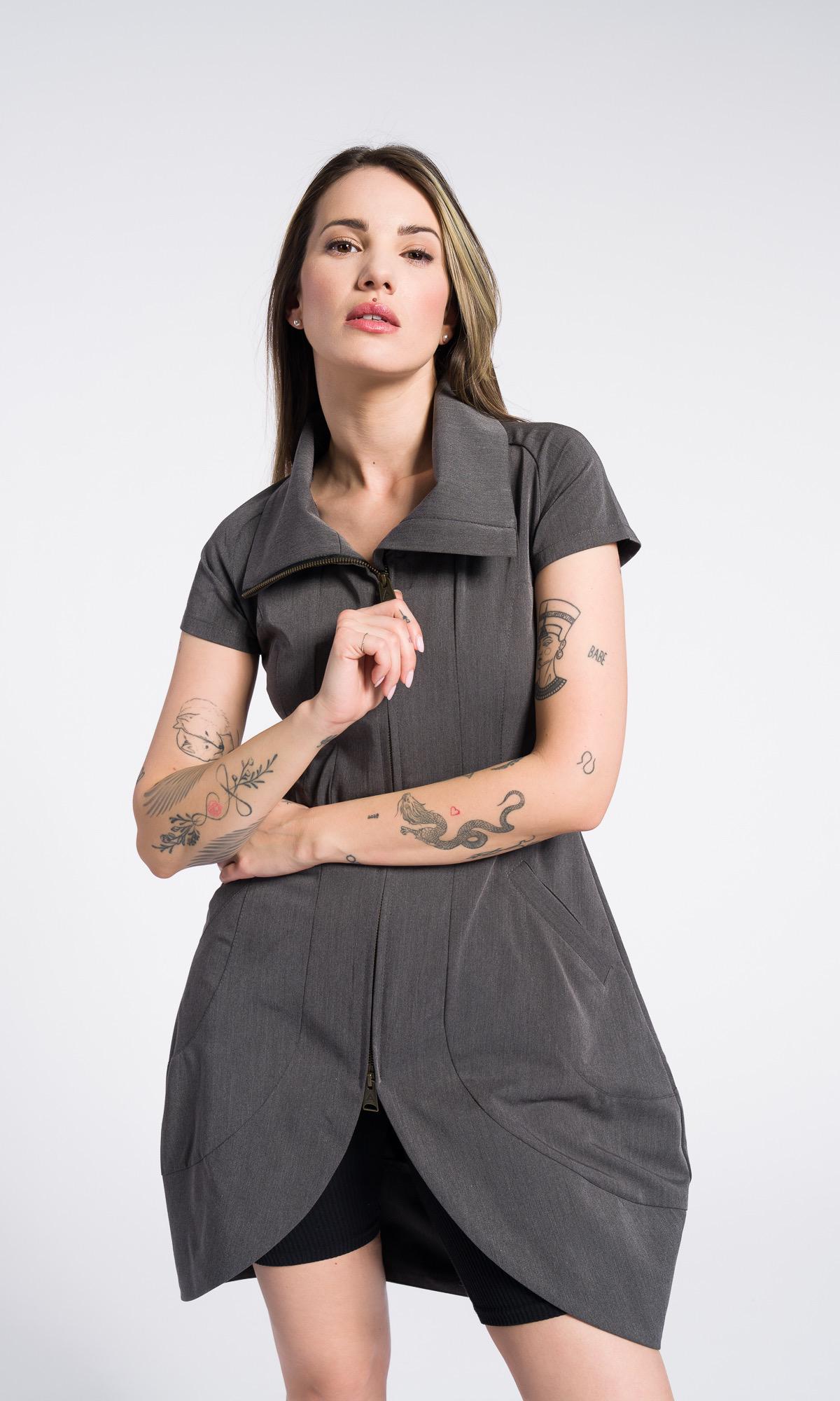 Aakasha♥日本未入荷【ケープ ロングワンピース】2色有 Aakasha♥日本未入荷【ケープ ロングワンピース】2色有