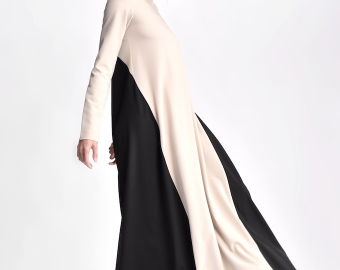 Long Sleeved Maxi Dress A90478