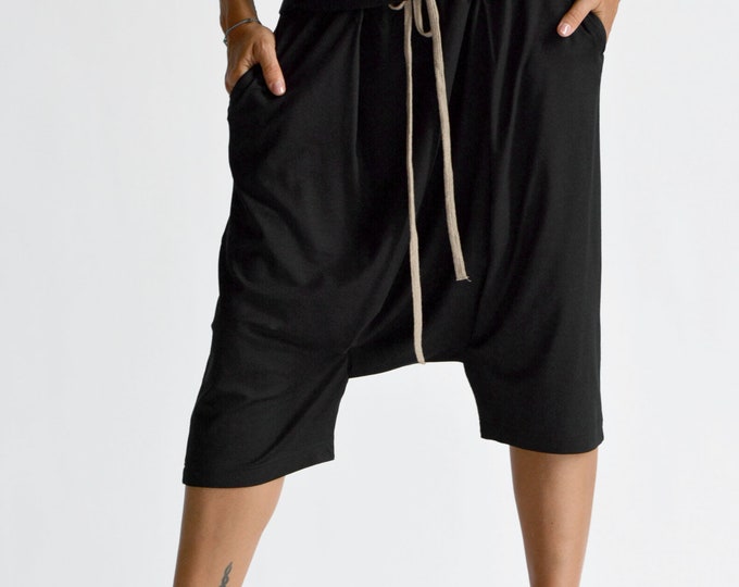 Sporty 7/8 Drop Crotch Pants A90520