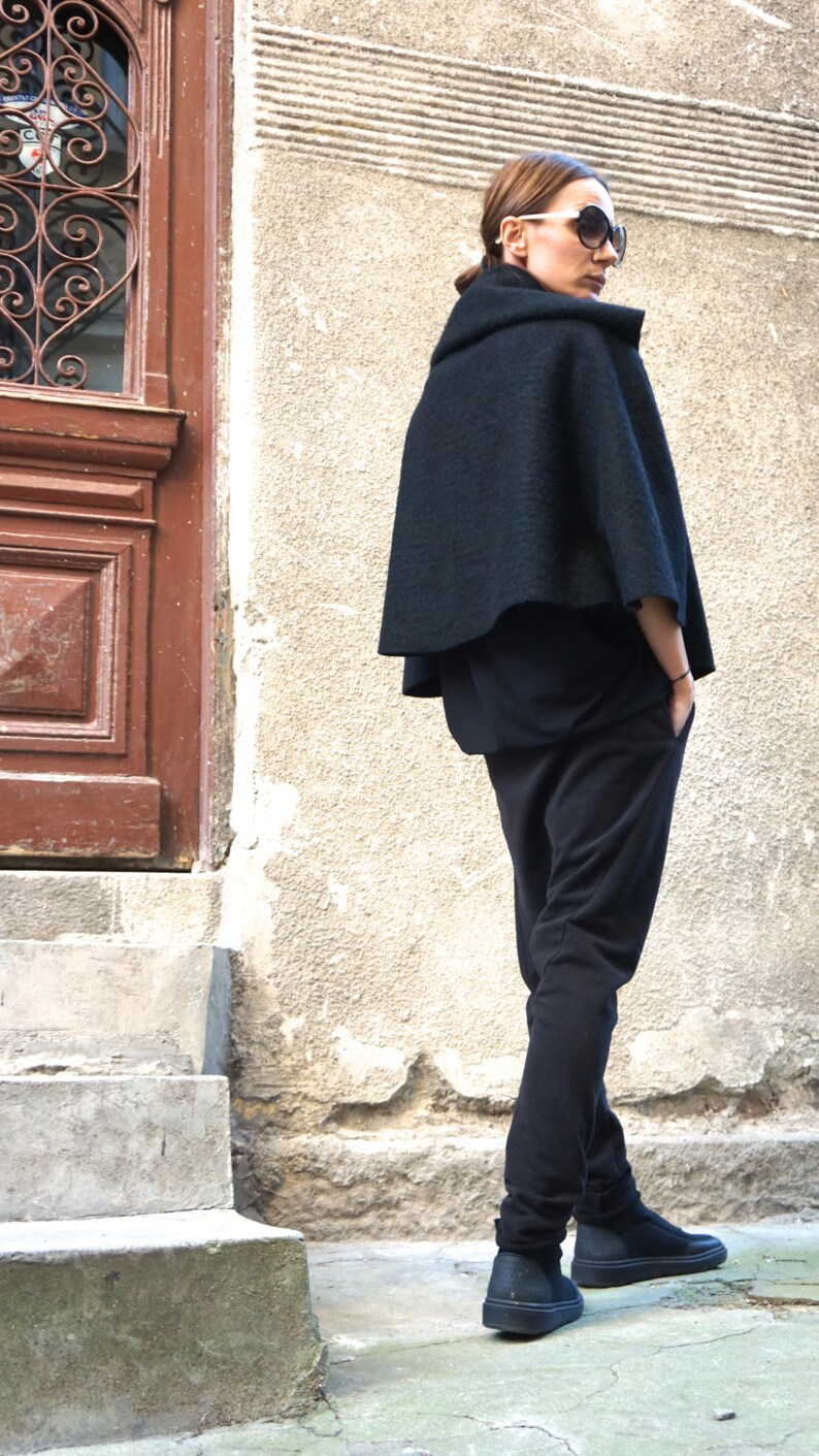 NEW Autumn / Winter Wool Black Bolero / Extravagant Jacket / Wool Blend Coat by Aakasha A01150 image 5