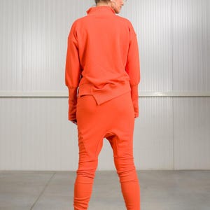 Katoenen sweater met asymmetrische ritssluiting, mouwen met duimgat A92214 afbeelding 6