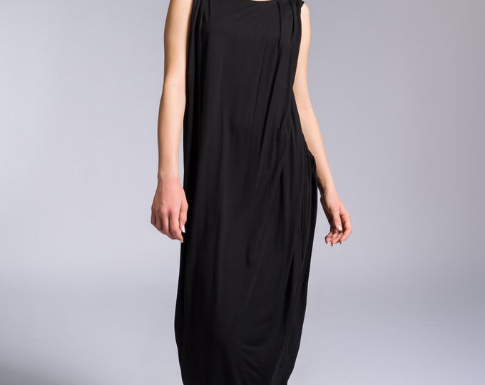 Jersey Dress with Asymmetric Draped Hem A92268
