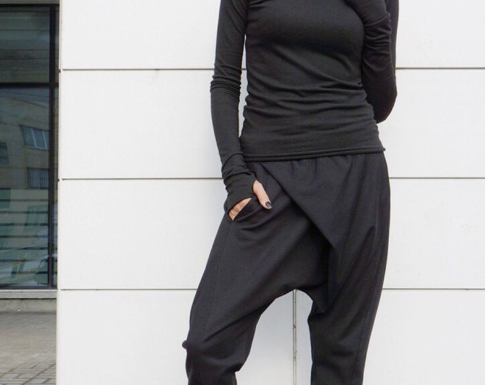 Loose Casual Black Drop Crotch Harem Pants / Extravagant Cotton Black Pants/Unisex pants / Side Pockets by AKASHA A05540