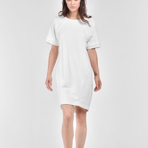 Short Sleeved Sweatshirt Dress A03689 image 7