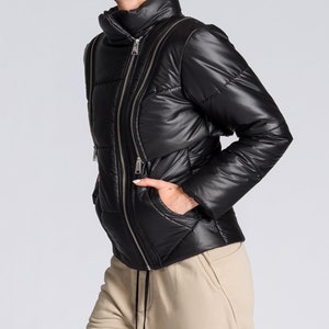 Quilted Jacket with Detachable Sleeves A92305