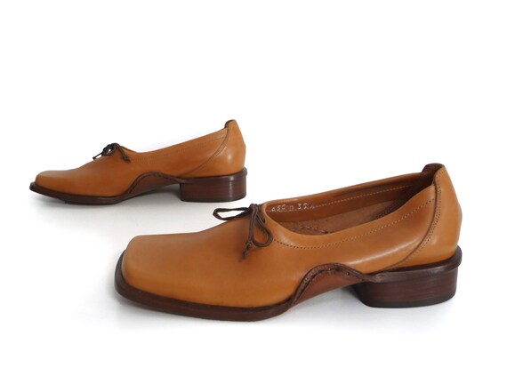 size 35 in us womens