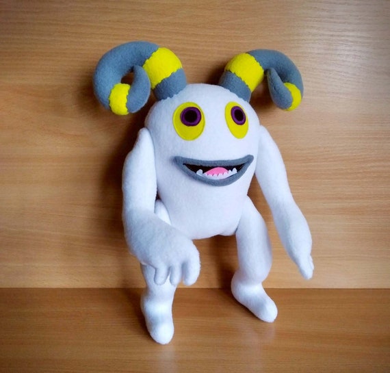 Noob Roblox plush Gamer gift plushie toy - Portugal