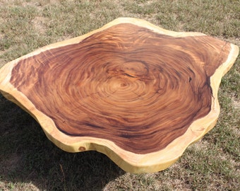 Round coffee table w/live edge