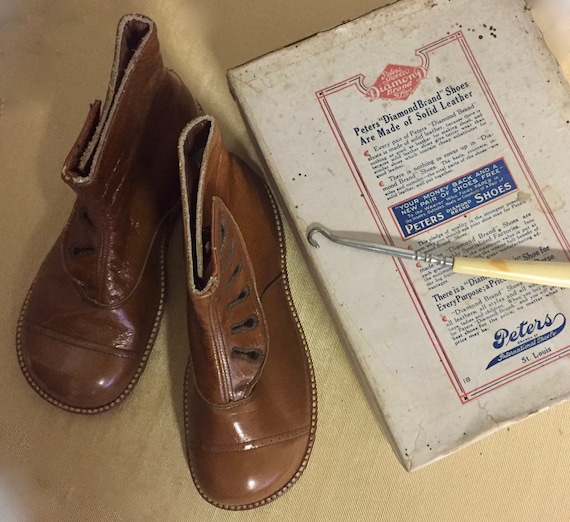1920s "Peter's Weatherbird Diamond Brand" shoes