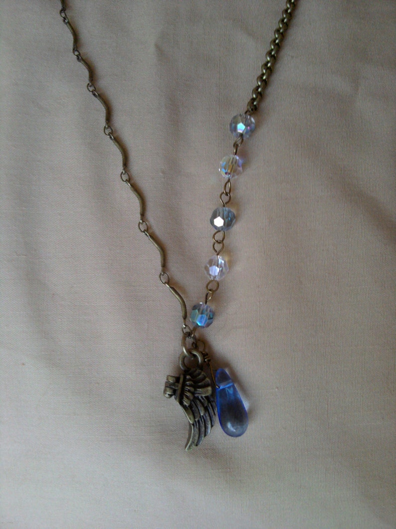 Bird/'s Wing Locket