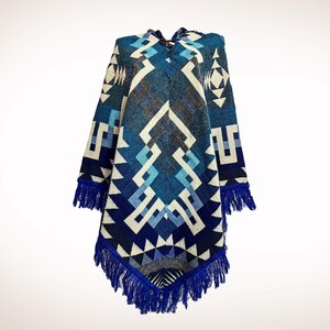Alpaca wollen poncho, unisex, V-vormig, Andespatroon, one size, handgemaakt, Peru
