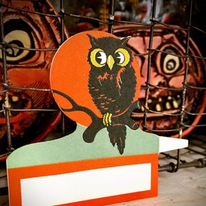 Vintage Halloween 1930s Owl On Branch Full Moon Place Card UNUSED Near Mint Old Collectible Party Favor Autumn Fall Decor Display Prop Gift