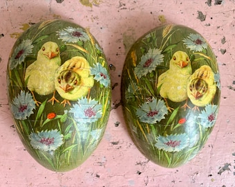 Huevo grande antiguo de papel maché, pollitos, mariquitas y flores, contenedor de dulces alemán coleccionable antiguo, adorno Dresden verde oliva, decoración de Pascua, regalo