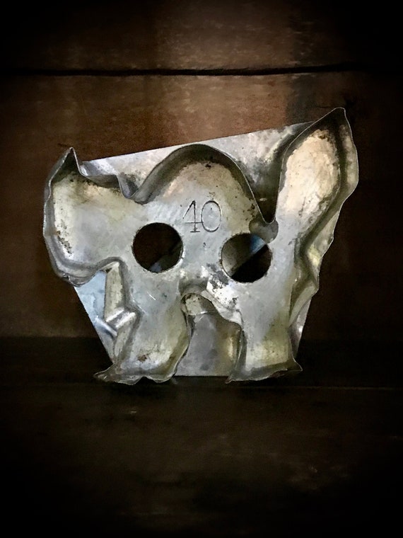 Antique Primitive Halloween Cat Cookie Cutter Handle Old Fall Autumn Kitchen Prop Soldered Metal Collectible Vintage Folk Art Decor Display