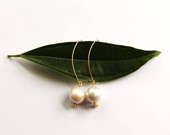 Elegant Pearl Drop Earrings, Gold Threader Earrings, Gold Jewelry, Freshwater Pearl, Pearl Earring, Pearl Jewelry, Bridal Jewelry, Wedding