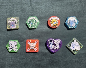 Glow-in-the-Dark Respiratory Therapist Interchangeable Character Badge Reel Topper