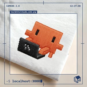T-shirt brodé Claude Code – Style rétro pixel art, programmation IA, cadeau idéal pour les ingénieurs logiciels et les passionnés de technologie.