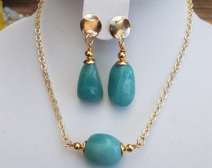 Aventurine Nugget Necklace and Earring Set: Gold Plated Jewelry