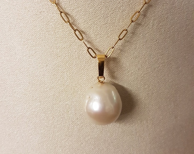Baroque Pearl Pendant with Gold-Filled Bail - 18 Inch Chain