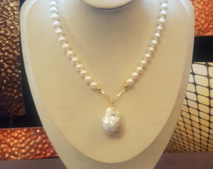 AA+ Freshwater Pearl Necklace: Baroque Pearl Pendant, 6mm Beads