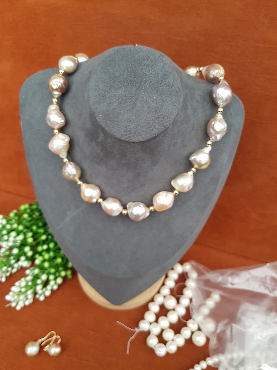 Aesthetic Freshwater pearls 20 x 15mm approx. 18-inch set with earrings to match. Statement piece. Awesome, Beautiful. classy & unique