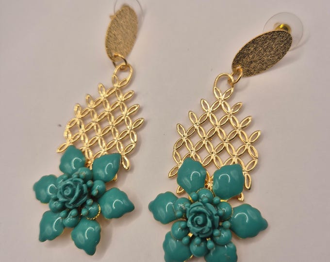 Turquoise Flower Drop Earrings: Gold-Plated Brass, 30mm