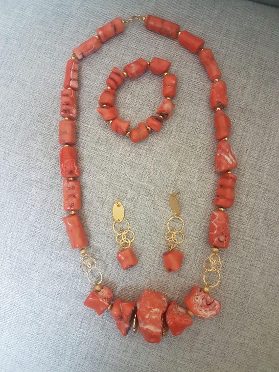 Coral Necklace set with bracelet & earrings. Nigerian coral designs. Unique Wedding traditional jewelry.
