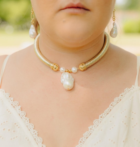 Baroque Pearl & Cord Necklace, 17-Inch Elegant Statement Piece, Perfect Birthday or Special Occasion Gift