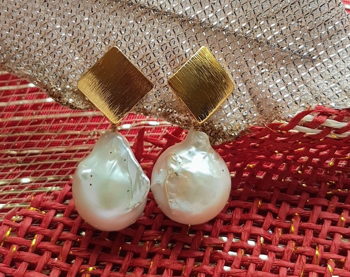 Baroque Pearl Earrings: Gold Plated Studs, High Luster (20x15mm)