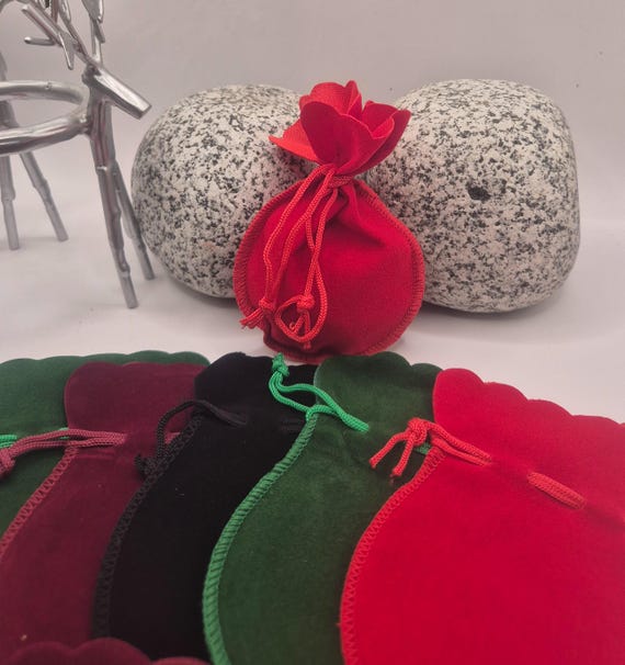 Christmas Velvet Jewelry Bags: Favor Pouches (12 Pack2 sizes)