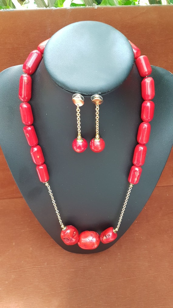 STUNNING! Red coral set. Nigerian Wedding design with class. Very unique set. Necklace, pair of earrings and bracelet to match. REDUCED!!!