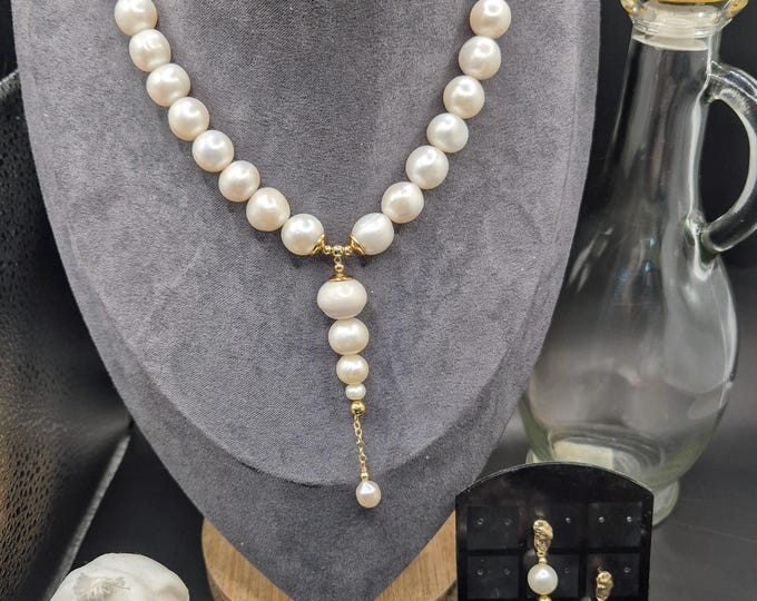 Baroque Pearl Necklace: Nugget Pendant, Brass-Gold Trim