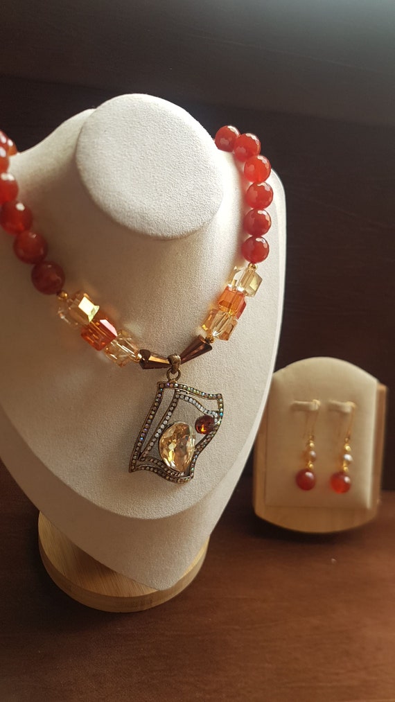 Brown carnelian chunky statement necklace with copper coloured crystal pendant, 14mm faceted round beads & cubes. REDUCED!!!