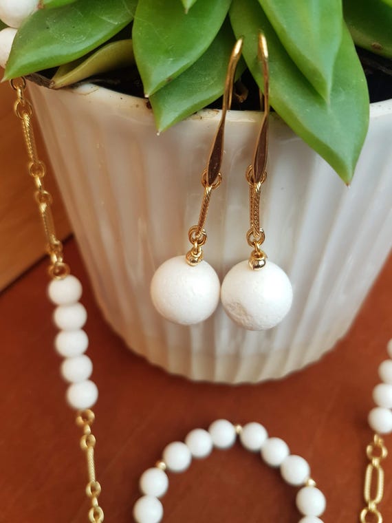 White Coral Wedding Jewelry Set: Nigerian Gold Chain Necklace, Bracelet & Earrings for Bridal and party Wear