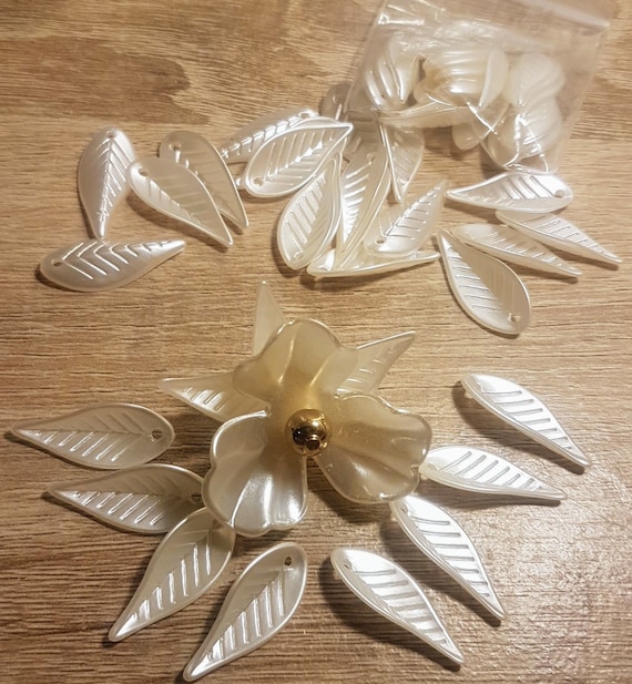 Ivory pearl leaf (20 leaves) 1.5mm hole for jewellery, flower sprays, hair deco, vines and DIY & wedding craft and more