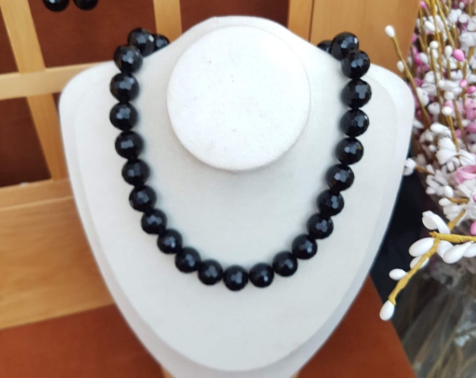 Black Faceted Gemstone Necklace: Chunky Crystal Jewelry