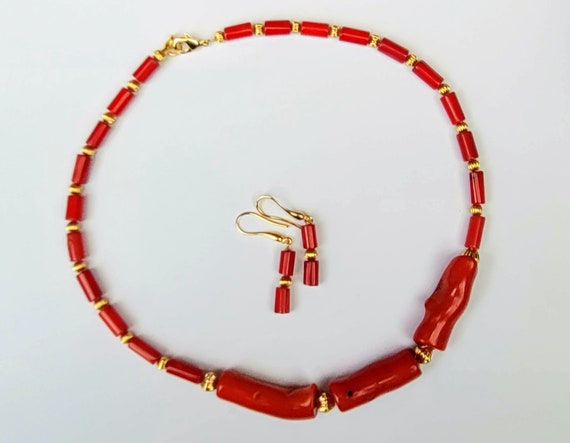 16" Red coral & classic beaded necklace set. 3 Front Bead feature are 28x10mm approx. Unusual, beautiful. Bead shapes and sizes will vary.