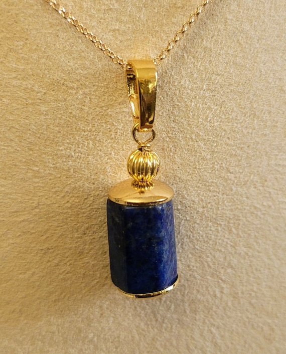 Lapis lazuli pendant. Without chain with openable bail. 30mm x 8mm
