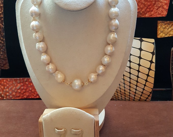 Baroque Pearl Necklace Set: Gold-Capped Bridal Jewelry
