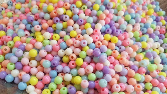 5mm, 8mm pastel acrylic beads for DIY projects, jewellery making, frame decorating. 100, 250 or 500 beads in a pack.
