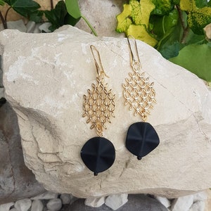 Black and gold dangling earrings. Statement earrings. Acrylic and gold plated grill design