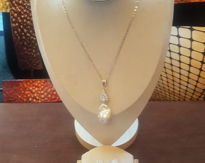 Baroque Pearl Pendant Necklace & Earrings Set: Cubic Zircon, Delicate Chain