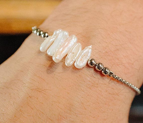 Baroque Pearl Bracelet. Adjustable to fit any wrist size. Ideal gift for men.