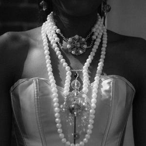 Freshwater Pearl  Set, 5-Piece fit for a queen – Unique Statement Necklace & Earrings Bridal Accessory Gift. Buyer gets everything shown.